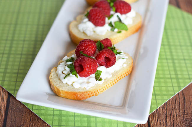 With only 4 ingredients, these unique and delicious raspberry mint appetizers will disappear quickly at your next party.