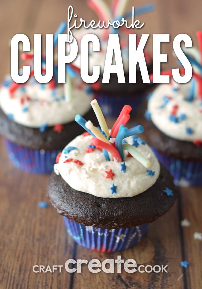 These firework cupcakes are a perfect 4th of July dessert!