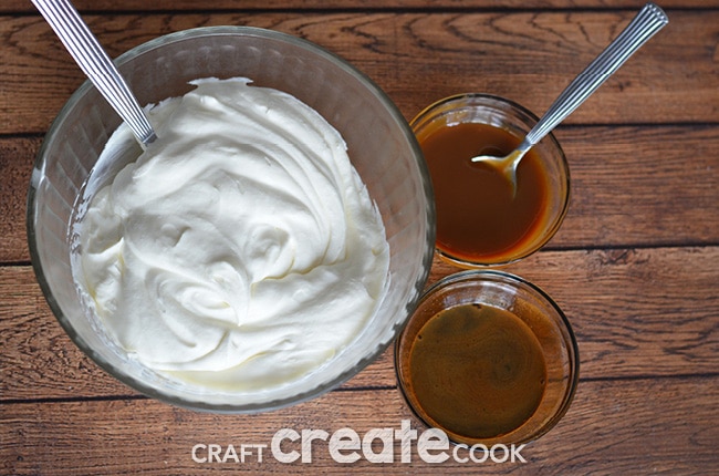 Coffee, caramel and chocolate combine to make this amazing no-machine-required homemade ice cream.