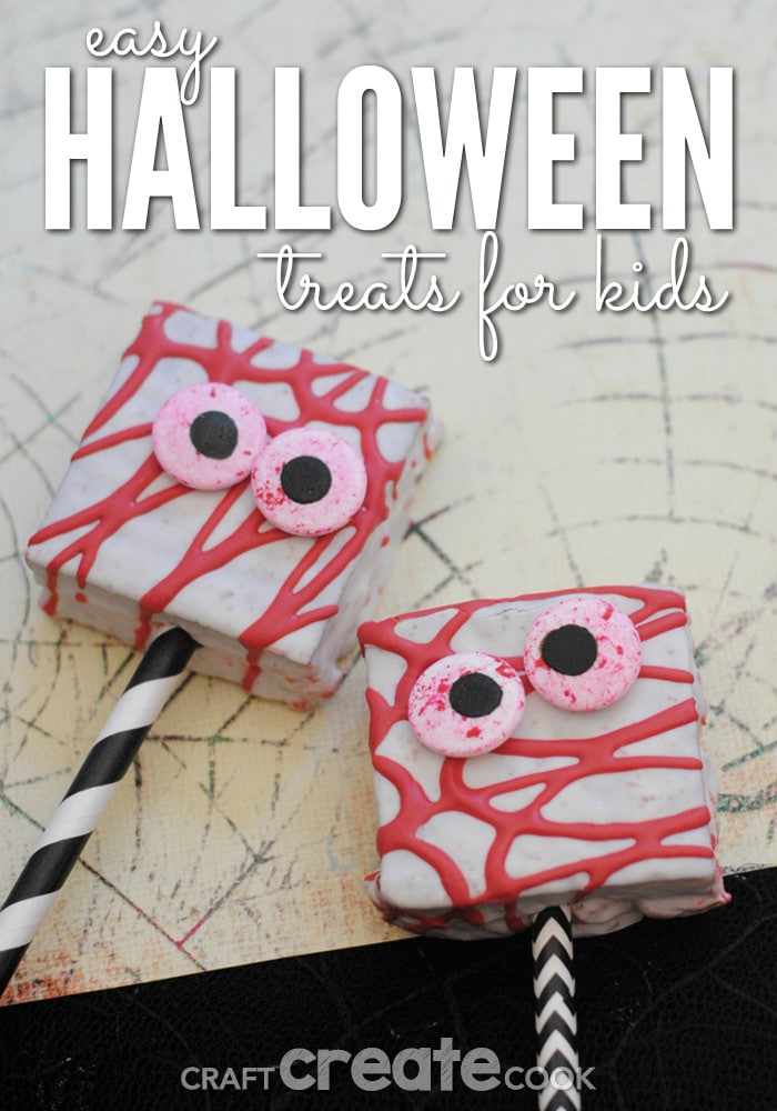 These easy no bake Halloween Monster Treats are perfect for class Halloween parties and last minute treats!