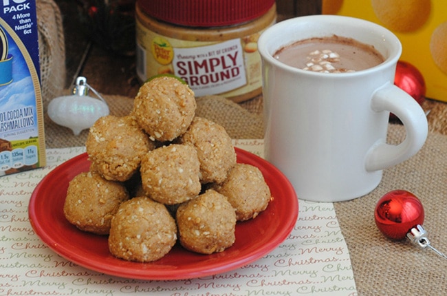 These easy no bake peanut butter bites are perfect for Santa!