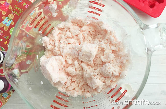 Create your own home spa by adding DIY Peppermint Bath Bombs and enjoying a relaxing evening in, reading a book, or listening to a little music.
