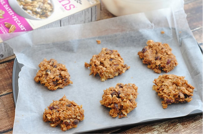 These breakfast cereal cookies are easy to make, delicious and perfect for breakfast or a healthy snack!