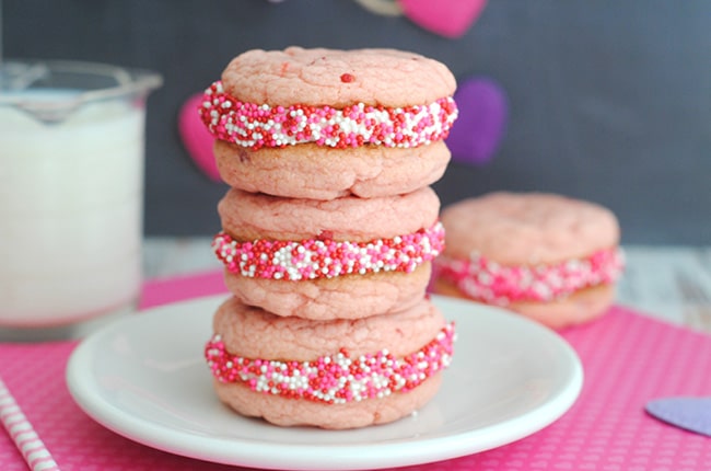 These Strawberry Valentine Cookies are perfect for Valentines Day!