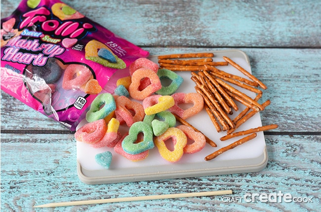 These easy Cupid's Arrow Valentine Treats are perfect for the ones you love!