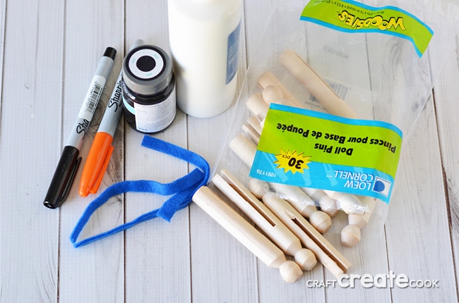 This penguin craft is great for kids and makes a cute winter home decor item.