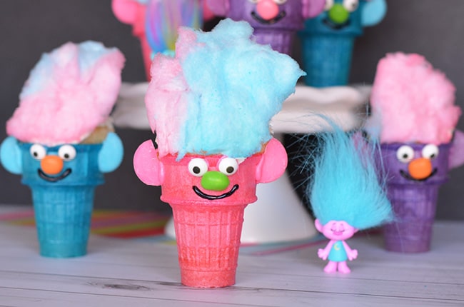 According to Poppy, Cupcakes and Rainbows are the perfect combination! These troll cupcakes are just that!