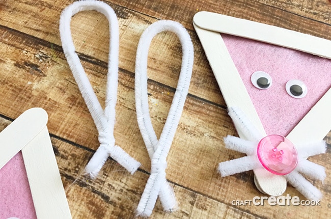 This Easy Easter Bunny Popsicle Stick Craft For Kids will be the perfect addition to the Easter Chick Popsicle Stick Craft we made last week.