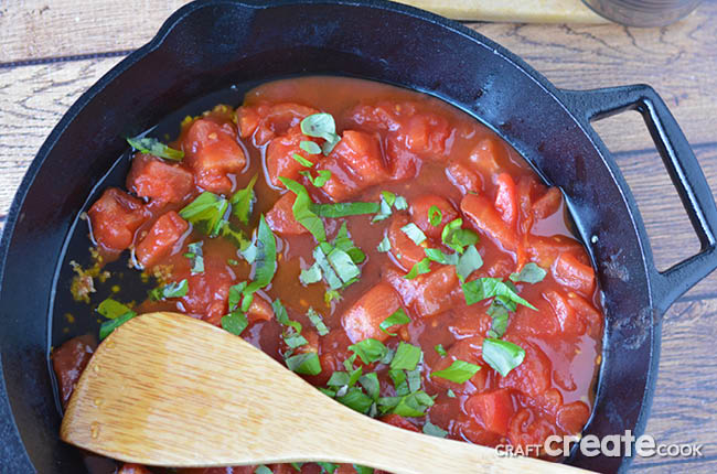 If you're looking for a tasty gluten free chicken skillet this is the best recipe!