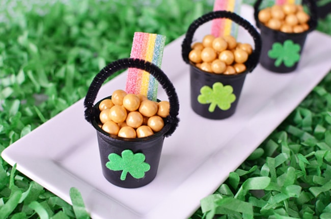 St. Patrick's Day Pot of Gold treat cups are perfect for classroom snacks or a fun surprise for family and friends.