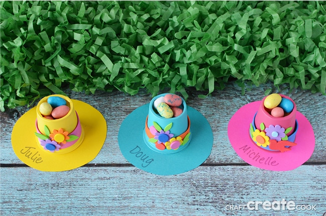 If you are looking for k-cup crafts to make we have tons of ideas, including these springtime bonnets!