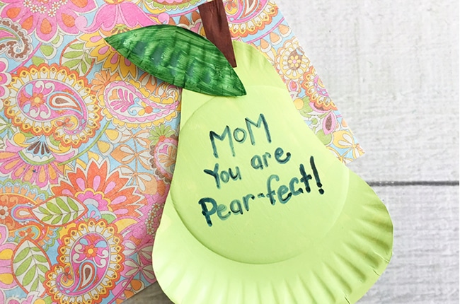 Mother's Day Paper Plate Craft for Kids - Craft Create Cook