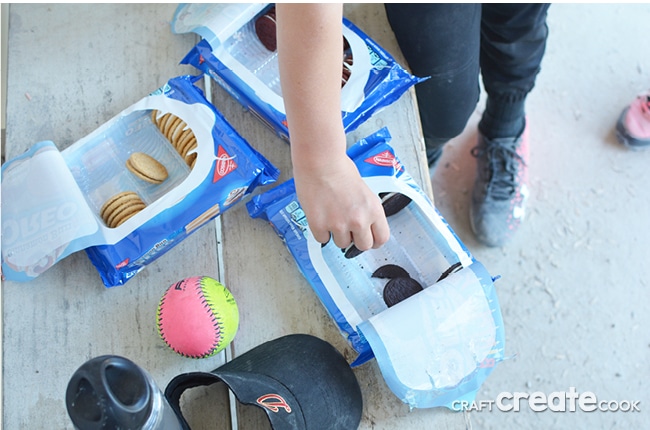 Softball Snacks are "wonderfilled" with the help of OREO cookies.