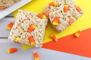 These Candy Corn Rice Krispies are a perfect way to turn already yummy Rice Krispie Treats into an amazing fall treat.