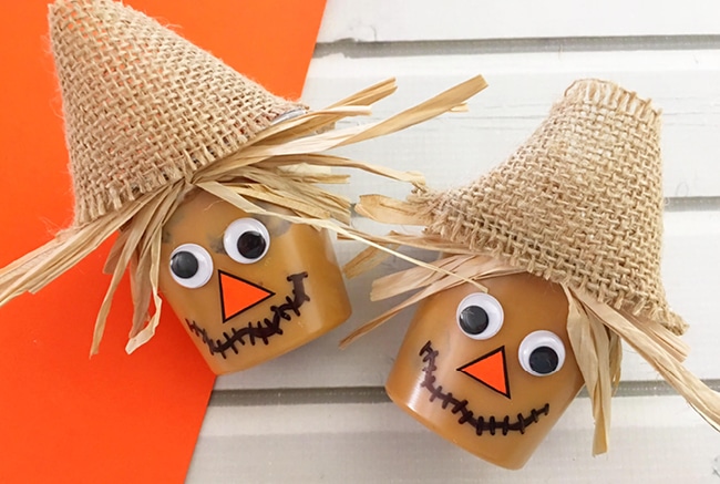 Our Scarecrow Pudding Cups are the perfect crafty snack for a sweet Fall treat and your kids will love them.