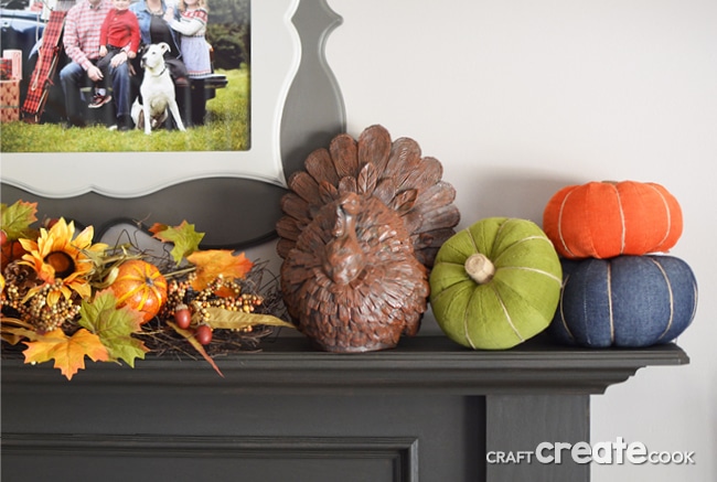 Add this gorgeous and trendy fall mantel decor to your home for the holidays!