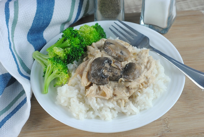 This slow cooker chicken & mushrooms recipe is perfect for a busy week night meal!