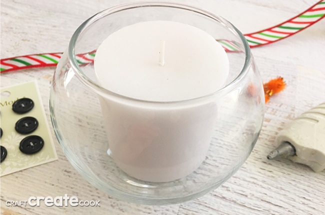 This DIY Winter Snowman Candle Craft will not only look festive, it will have your house smelly great in no time.