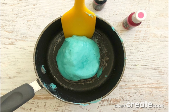 Our Unicorn Play Dough is a fun and easy project, especially if you like unicorns and glitter.
