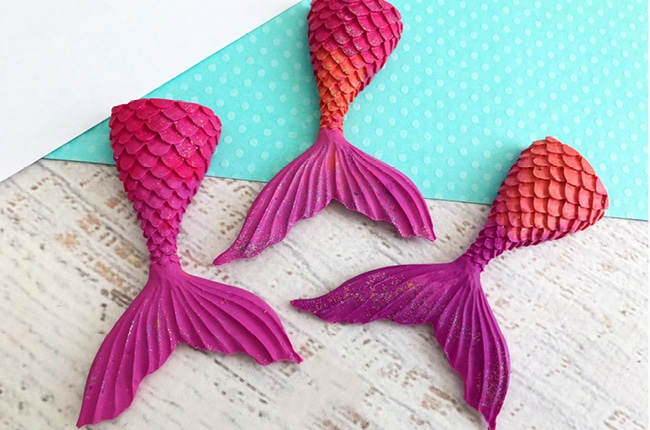 These Mermaid Tail Crayons are the perfect glittery art supply to make drawing more fun.