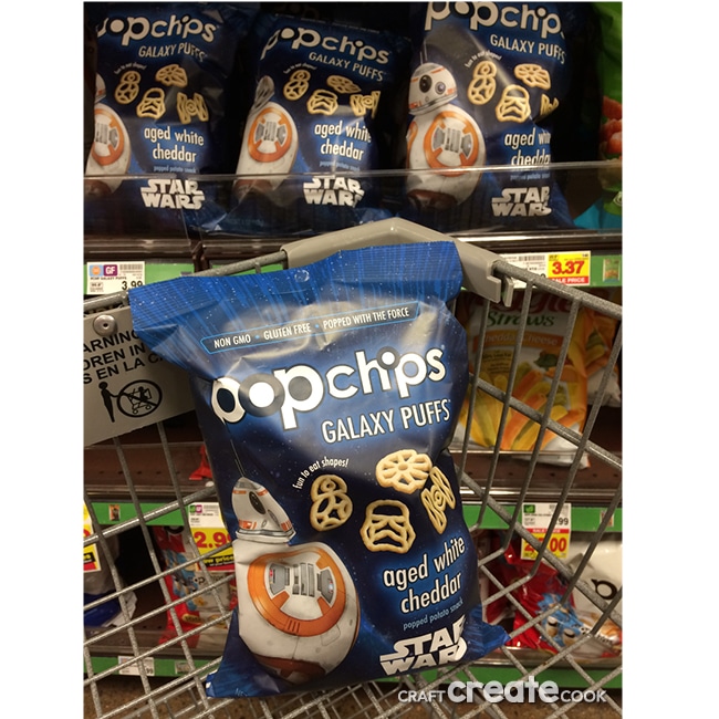 It's time to plan your Star Wars movie night for the family! It's easy and fun with the help of Popchips!