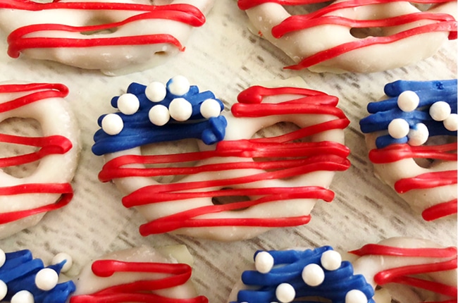 These 4th of July Pretzels are the perfect festive treat for a busy 4th of July day.