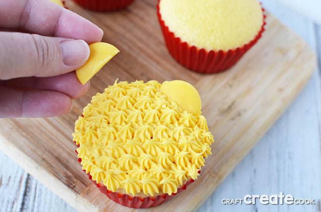 Inspired by the movie Christopher Robin, these Winnie the Pooh cupcakes are easy to make with the whole family.