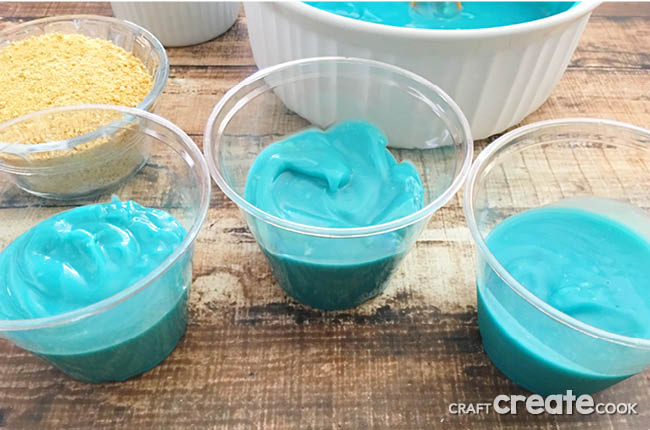 To start off Shark Week, You'll want to make these fun and yummy Shark Pudding Cups. 