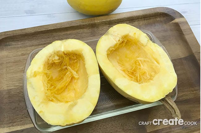 Low carb spaghetti squash boats are the perfect easy fall dinner idea! 