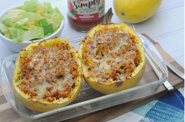 Low carb spaghetti squash boats are the perfect easy fall dinner idea!