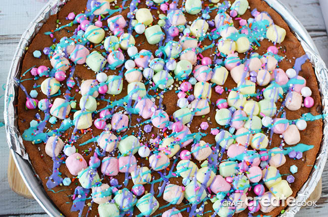 You'll wow your friends and bring out the magic with this easy to make unicorn pizza recipe!