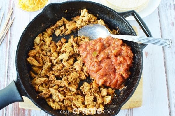 Salsa in chicken skillet